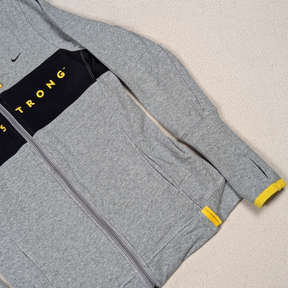 Vintage Nike FitDry Livestrong Full Zip Hoodie Grey Youth Size Large 12-14 - Picture 4 of 16